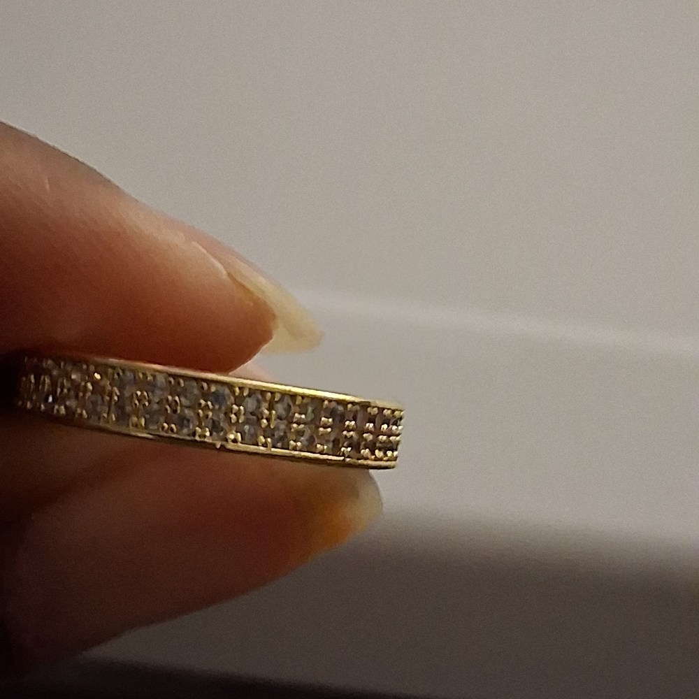 Elegant Gold Tone Eternity Women's Ring